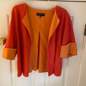 Gorgeous lightweight two tone wool flared jacket with pleat